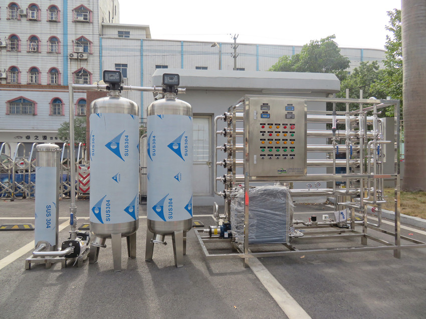 3T/H一級(jí)RO反滲透+EDI去離子水裝置,進(jìn)口西門子EDI超純水設(shè)備